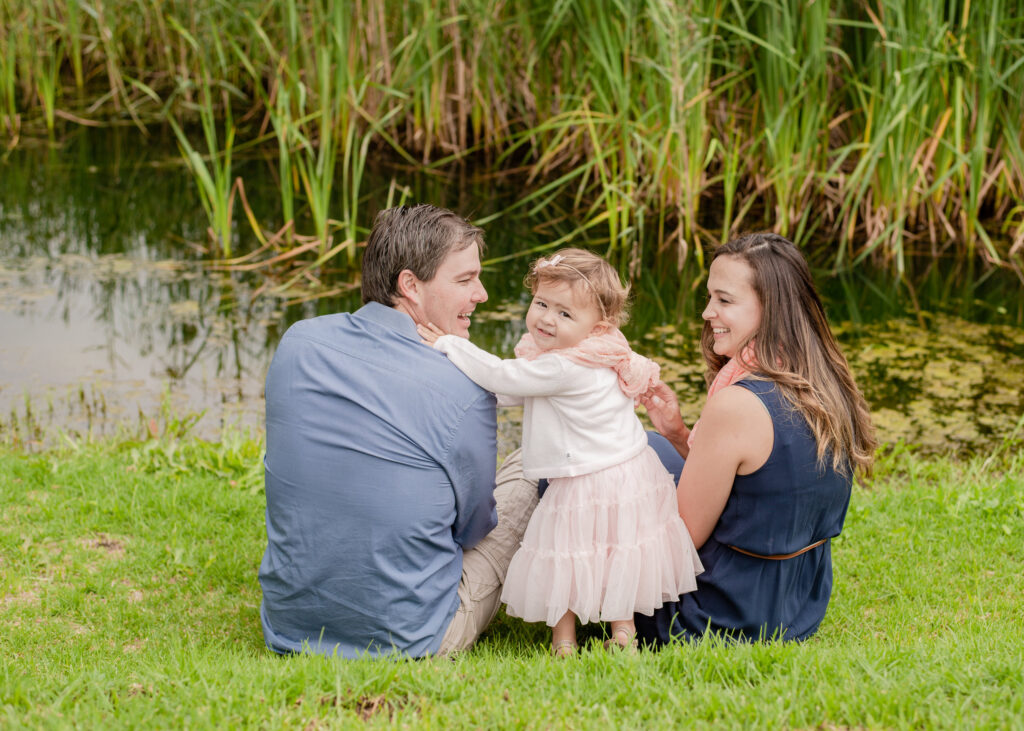 family photos shoot outdoors