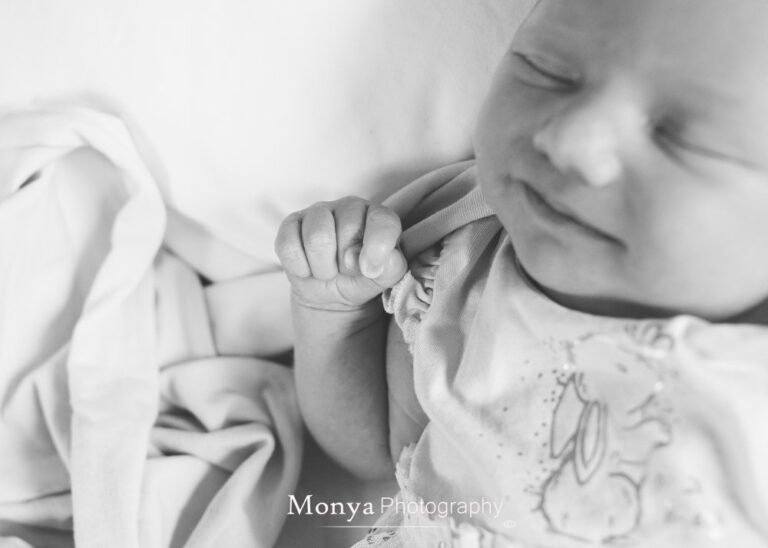 baby photo in hospital fresh 48 hours