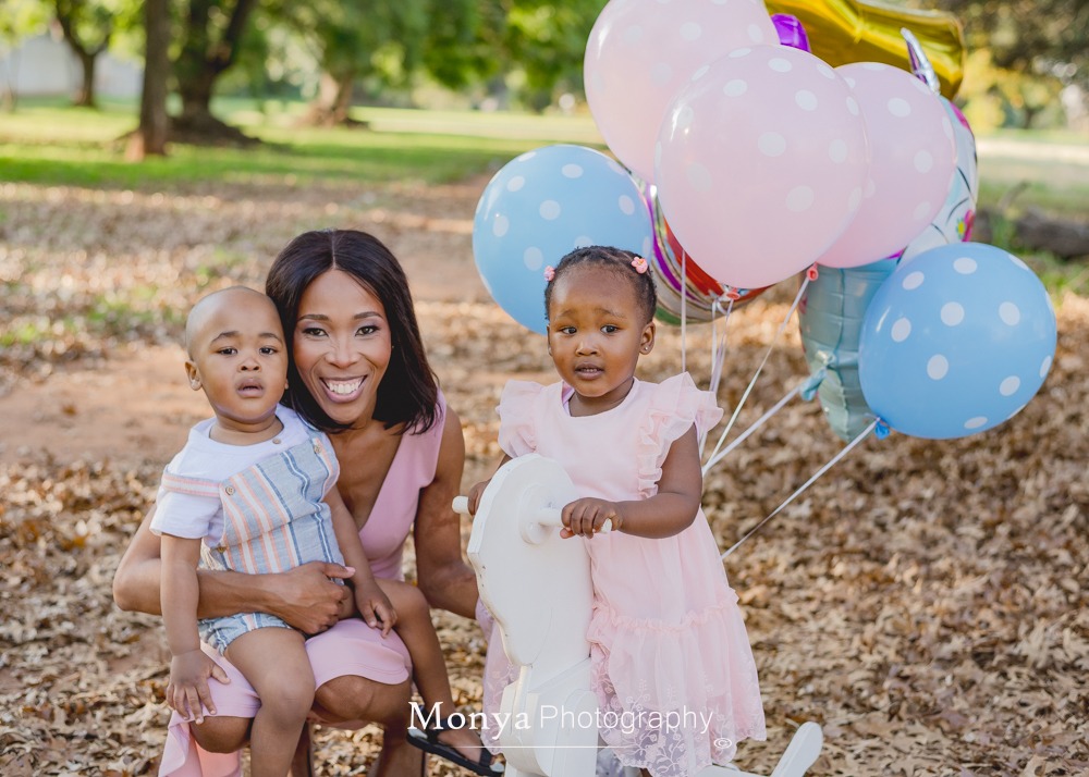 Natural family photos at Delta Park