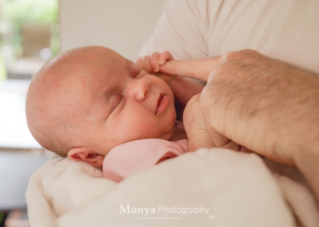 Lifestyle newborn at home