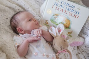 Lifestyle newborn at home