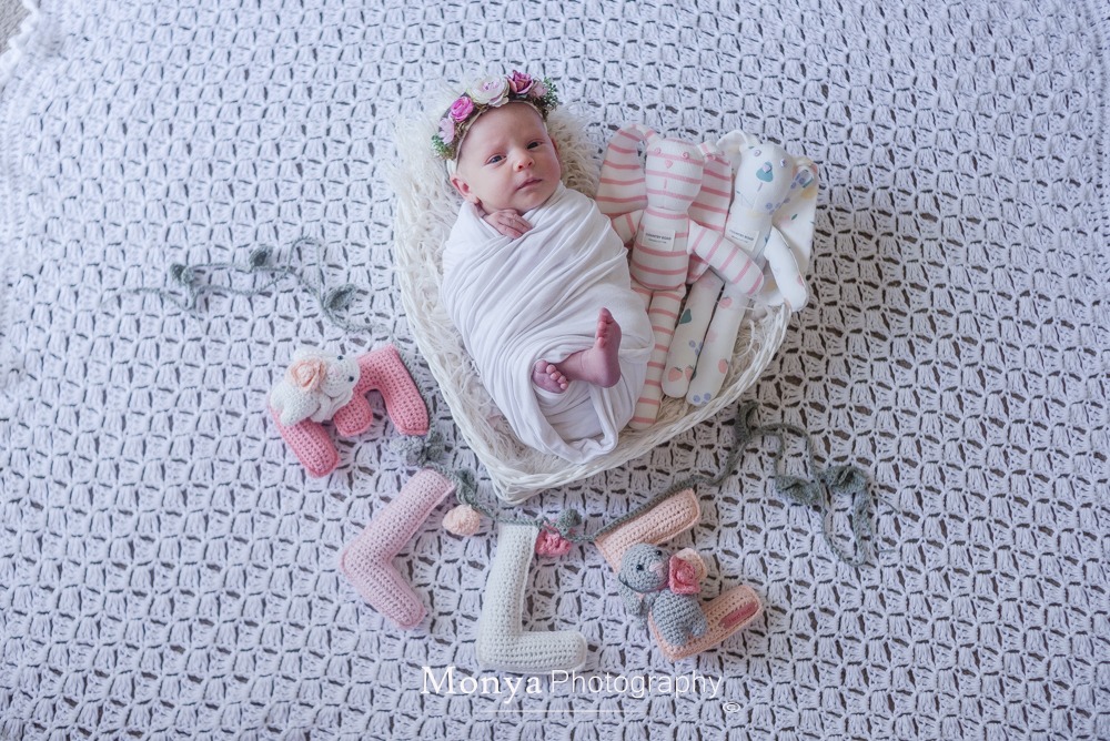 Lifestyle newborn at home