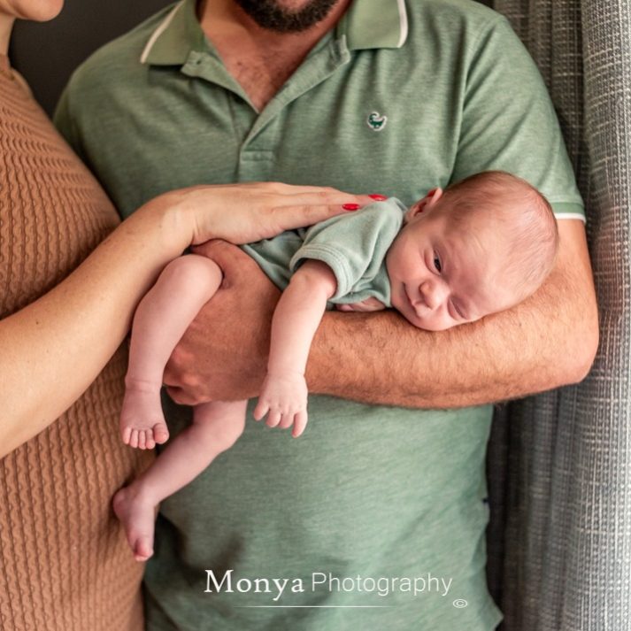 Lifestyle newborn at home
